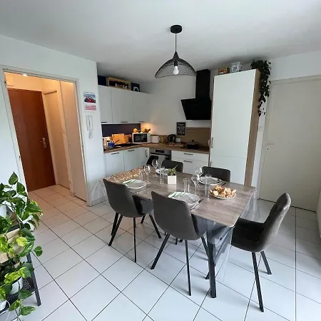 2room Very